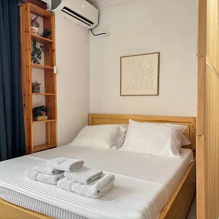 Astir , Apartament Tirana